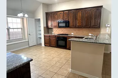 4913 Lasso Lane, McKinney, TX 75070 - Photo 3