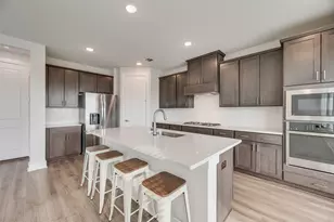 733 Peaceful Ln, Argyle, TX 76226 - Photo 9