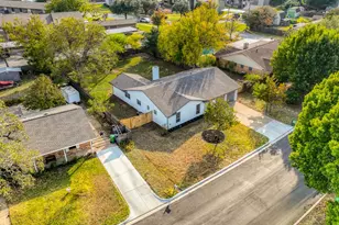 7704 Terry Dr, North Richland Hills, TX 76180 - Photo 33