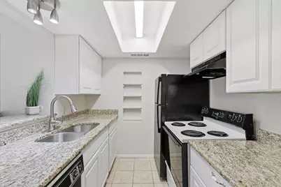 12818 Midway Road #2078, Dallas, TX 75244 - Photo 5