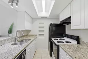 12818 Midway Rd, Dallas, TX 75244 - Photo 5