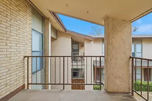 12818 Midway Rd, Dallas, TX 75244 - Photo 23