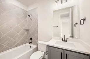 933 Cannes Dr, Red Oak, TX 75154 - Photo 25