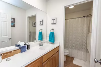 105 W 6th Street, Lindsay, TX 76250 - Photo 21