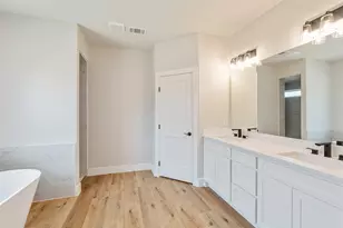 504 Limestone Cir, Mabank, TX 75147 - Photo 17