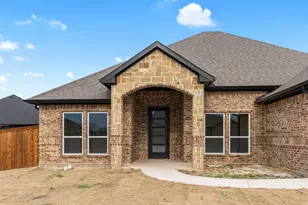 504 Limestone Cir, Mabank, TX 75147 - Photo 3