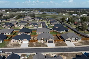 504 Limestone Cir, Mabank, TX 75147 - Photo 31