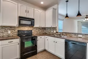 9525 Waterman Dr, Providence Village, TX 76227 - Photo 23