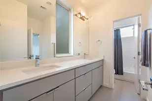 2210 Lola Ct, Dallas, TX 75206 - Photo 23