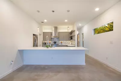 2210 Lola Court, Dallas, TX 75206 - Photo 9