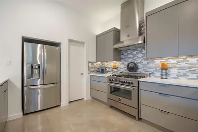 2210 Lola Court, Dallas, TX 75206 - Photo 7