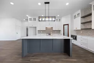 4651 Grand View Dr, Athens, TX 75752 - Photo 7