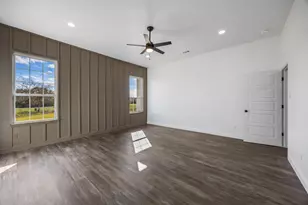 4651 Grand View Dr, Athens, TX 75752 - Photo 13