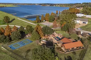 4651 Grand View Dr, Athens, TX 75752 - Photo 1