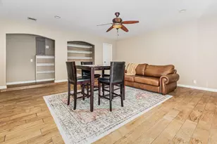 2704 Shady Grove Dr, Bedford, TX 76021 - Photo 9