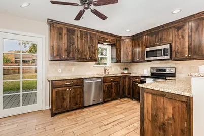 2704 Shady Grove Drive, Bedford, TX 76021 - Photo 7