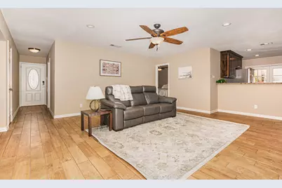 2704 Shady Grove Drive, Bedford, TX 76021 - Photo 3