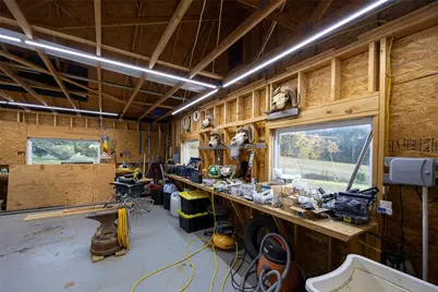 640 County Road 4910, Troup, TX 75789 - Photo 35