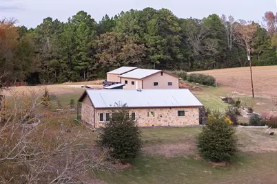 640 County Road 4910, Troup, TX 75789 - Photo 11