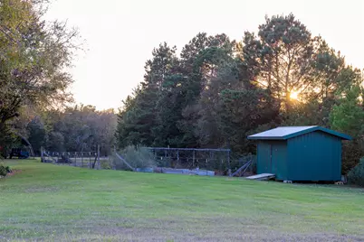 640 County Road 4910, Troup, TX 75789 - Photo 33