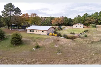 640 County Road 4910, Troup, TX 75789 - Photo 9
