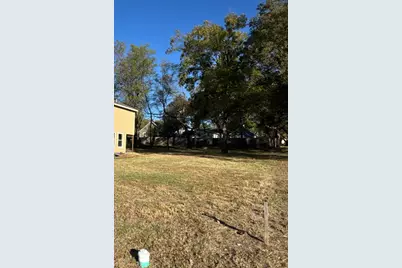 625 E Murray Street, Denison, TX 75021 - Photo 1