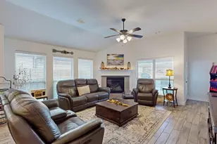 9709 Athens Dr, Denton, TX 76226 - Photo 3