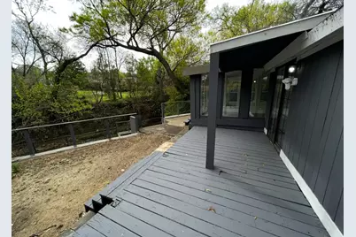 208 Cliffdale Avenue, Dallas, TX 75211 - Photo 27