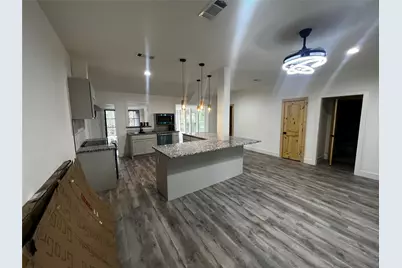 208 Cliffdale Avenue, Dallas, TX 75211 - Photo 7