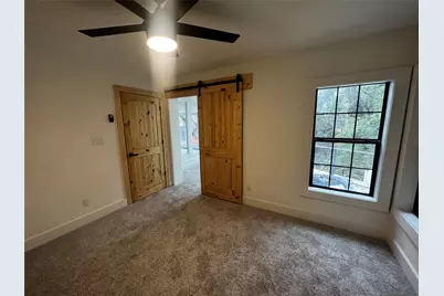 208 Cliffdale Avenue, Dallas, TX 75211 - Photo 19