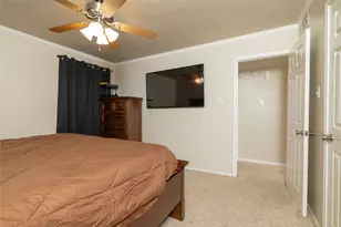 401 Berryhill Dr, Springtown, TX 76082 - Photo 15