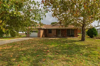 401 Berryhill Drive, Springtown, TX 76082 - Photo 3