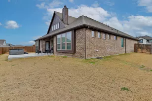 2425 Turning Leaf Ln, Midlothian, TX 76065 - Photo 27