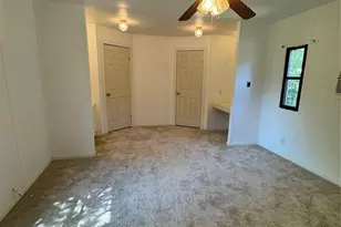 2010 Spring Ct, Azle, TX 76020 - Photo 9