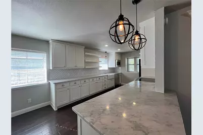 1108 Berkshire Court, Trophy Club, TX 76262 - Photo 11