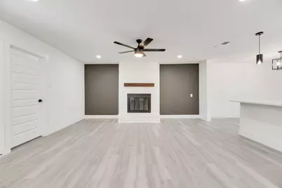 3913 Southridge Drive, Rowlett, TX 75088 - Photo 11