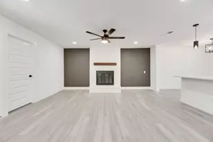 3913 Southridge Dr, Rowlett, TX 75088 - Photo 11