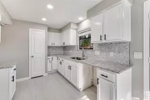 2301 Stillmeadow Dr, Arlington, TX 76014 - Photo 7