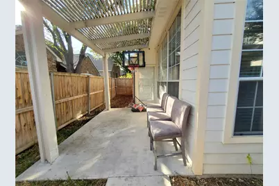 200 Morning Star Court, Irving, TX 75063 - Photo 29