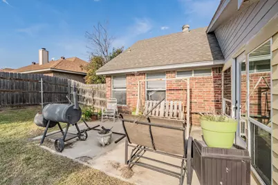 928 Herby Del Trail, Azle, TX 76020 - Photo 31