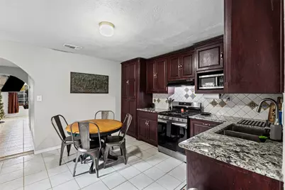 2002 NE Main Street, Ennis, TX 75119 - Photo 7