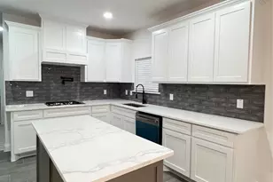 615 Luxton St, Fort Worth, TX 76104 - Photo 7