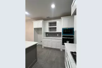 615 Luxton Street, Fort Worth, TX 76104 - Photo 9