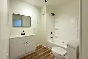 305 W Bryant St, Elm Mott, TX 76640 - Photo 13