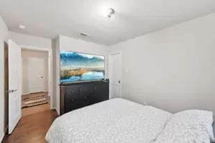 7065 Seton Hall Dr, Fort Worth, TX 76120 - Photo 11