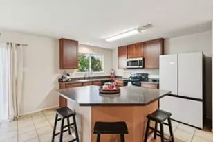 7065 Seton Hall Dr, Fort Worth, TX 76120 - Photo 7