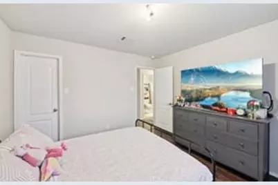 7065 Seton Hall Drive, Fort Worth, TX 76120 - Photo 13