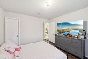 7065 Seton Hall Dr, Fort Worth, TX 76120 - Photo 13