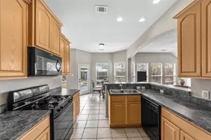 1128 Shell Beach Dr, Little Elm, TX 75068 - Photo 9