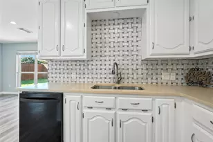 1402 Country Ln, Allen, TX 75002 - Photo 17